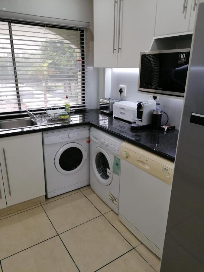 307 Bermudas Umhlanga Bagian luar foto